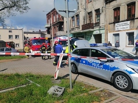 Kolizja w Zawierciu. Czołowe zderzenie samochodów....