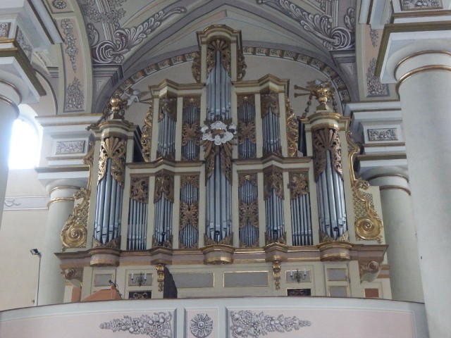 Organy Sauera to wielki, zabytkowy instrument, który obecnie stoi w kościele w Krośnie Odrzańskim. Ale nie gra...