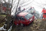 Wypadek w Gniazdowie. Kierowca BMW w stanie ciężkim. Kierowca busa w areszcie 