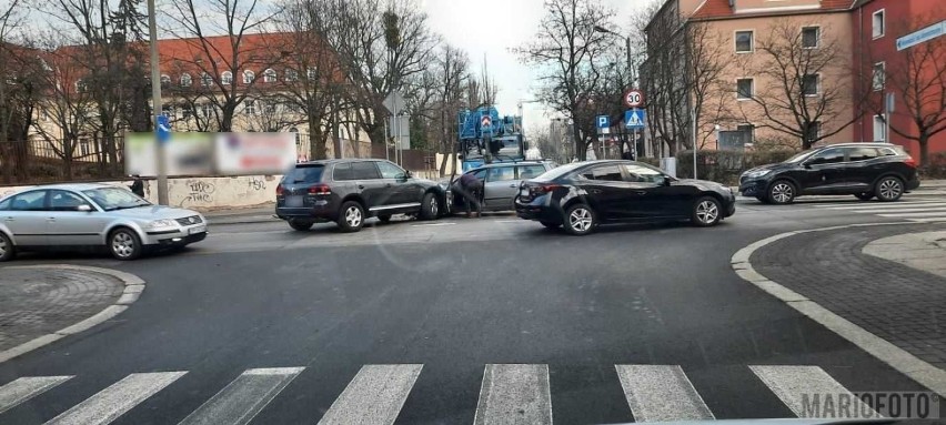 Skrzyżowanie ulic Katowickiej i Kośnego. Po zmianie...