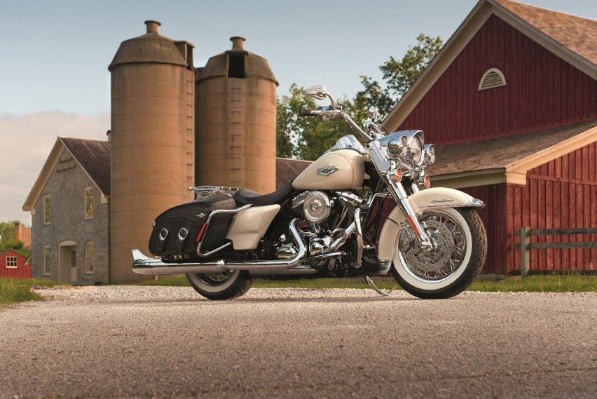 Road King® Classic Fot: Harley-Davidson