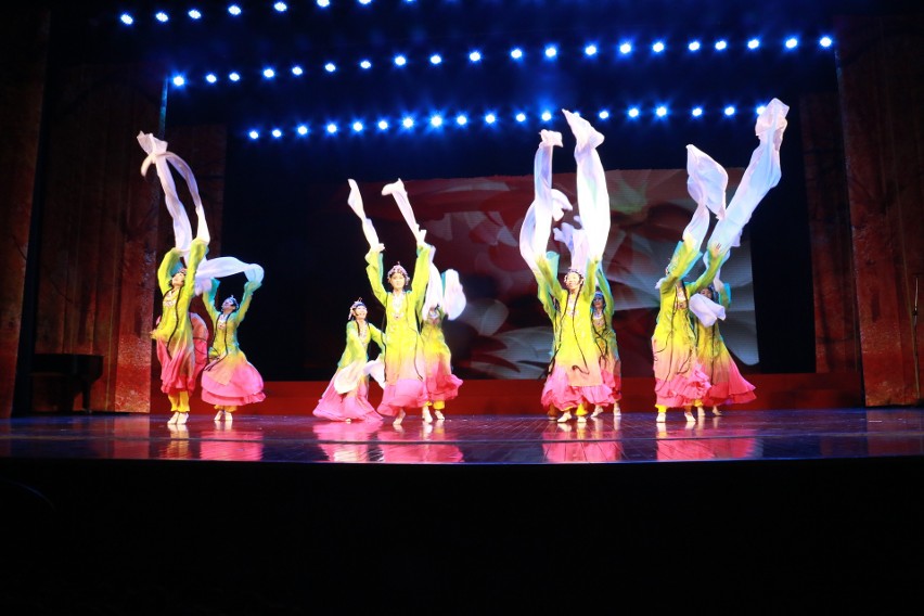 Podczas festiwalu zobaczymy m.in. zespół Beijing Joy Dance z...