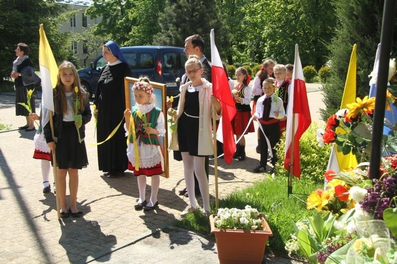 Zlot szkół im Jana Pawła II w Kielcach