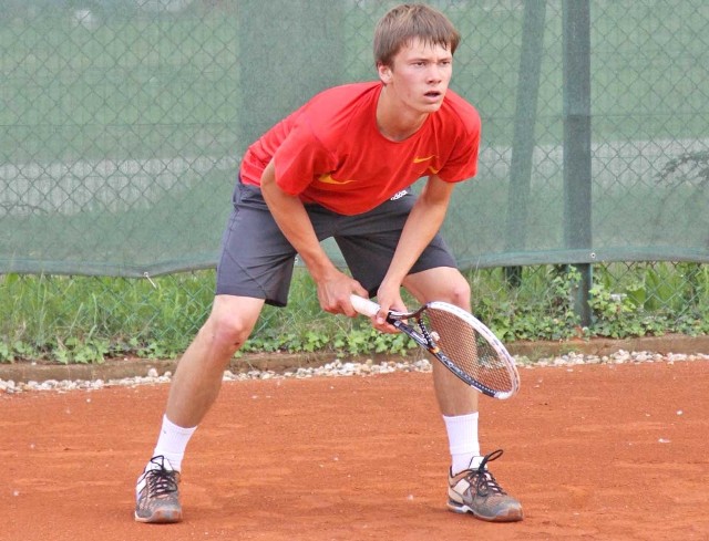 Kacper Lemiesz znalazł się na 10. miejscu w Polsce wśród tenisistów do 16 roku życia.