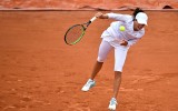 "Raszyńska masakra rakietą tenisową" - komentarze po zwycięstwie Igi Świątek nad Nadią Podoroską i awansie do finału Roland Garros