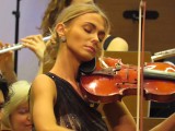 W Filharmonii Zielonogórskiej zaroiło się od solistów.  Czegóż tam nie było - fagot techno, flet, harfa, skrzypce, wiolonczela i wibrafon