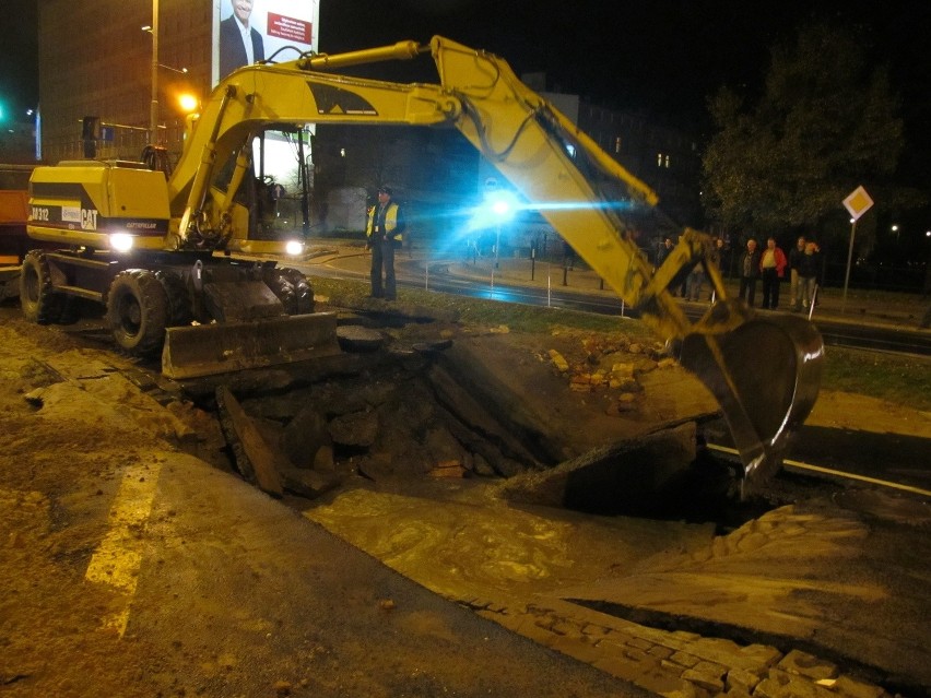 Wrocław, plac Dominikański po wielkiej awarii wodociągowej