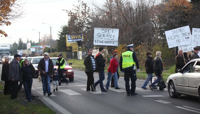 Pikietujący zablokują w piątek przejścia dla pieszych położone w Rynku Nowosolna