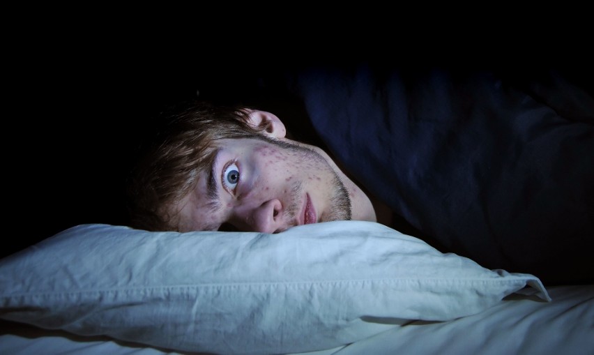 W czasie snu mózg wydziela specjalny hormon odpowiedzialny...