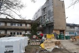 Budowa hospicjum dla osób dorosłych w Łodzi w dawnej szkole przy Pojezierskiej 