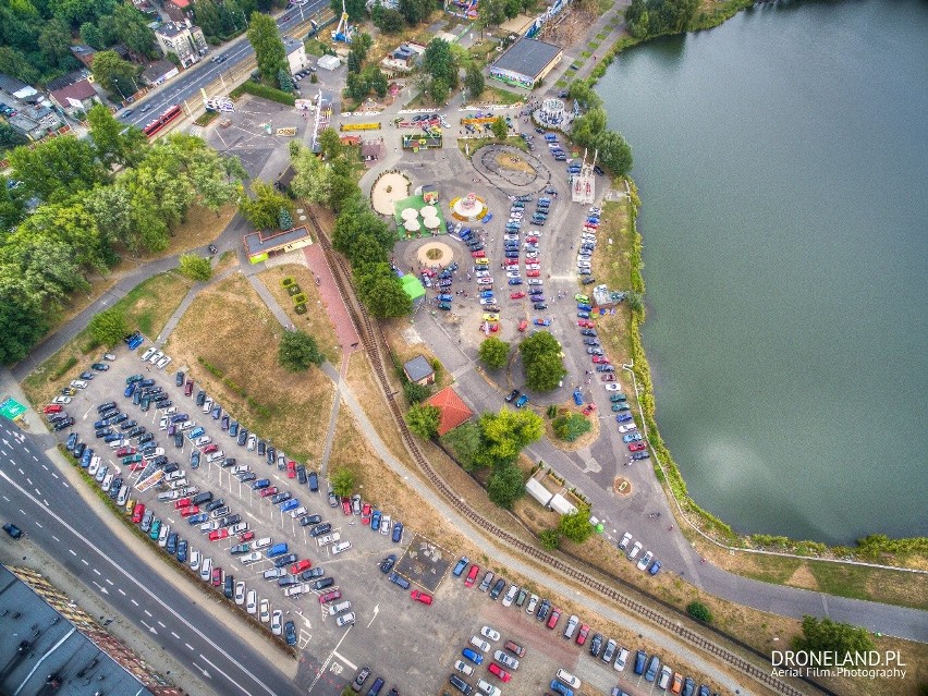 Park Śląski z lotu ptaka: Wesołe miasteczko i Stadion Śląski [ZDJĘCIA Z DRONA]