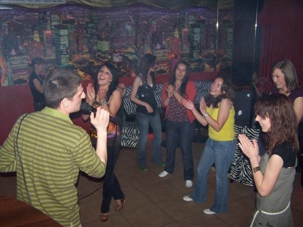 Studenckie karaoke w Alibi