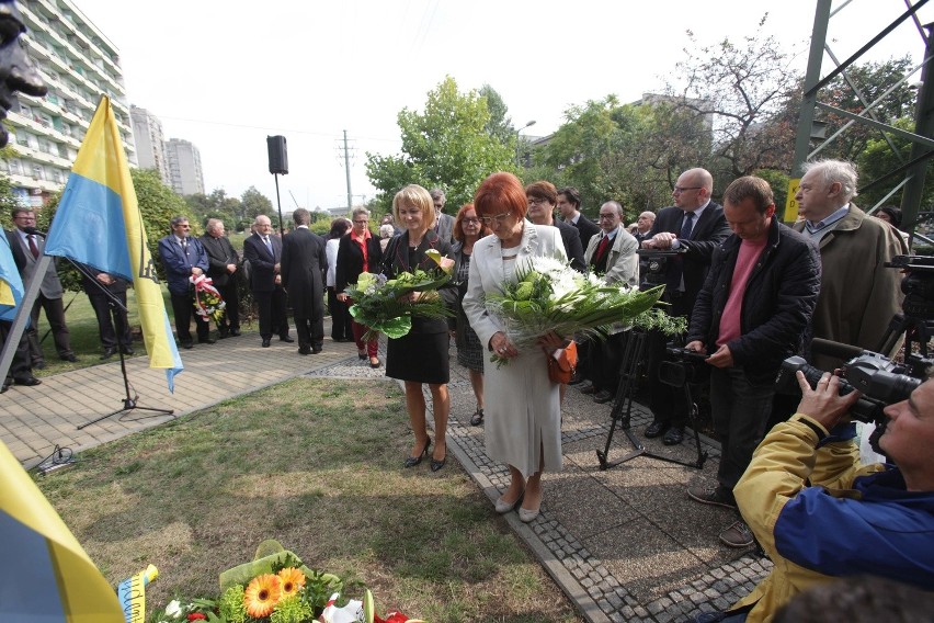 W Katowicach odsłonięto popiersie Henryka Mikołaja Góreckiego [ZDJĘCIA]