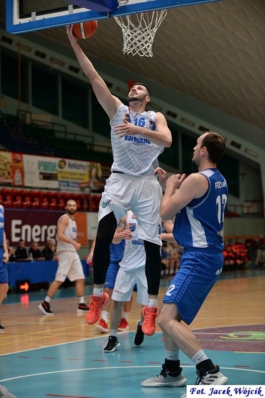 I liga: Energa Kotwica Kołobrzeg - Biofarm Basket Poznań 71:86 [ZDJĘCIA]