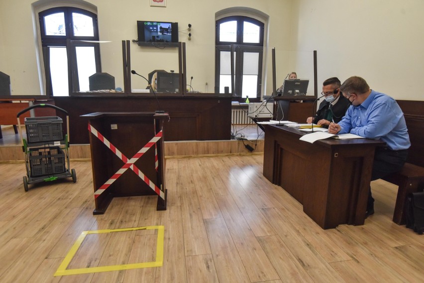Sądy rejonowe uznawały prokuratora Marcina M. z Torunia za...