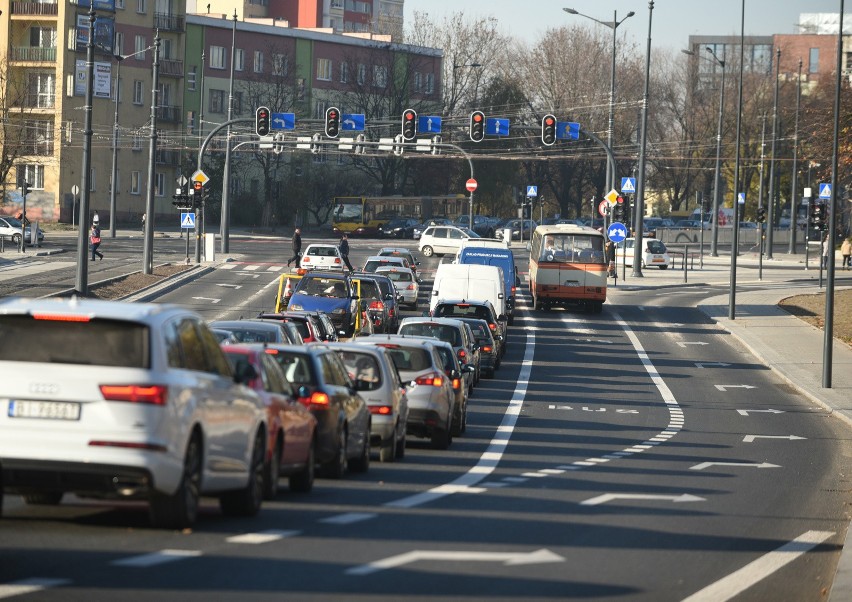 W Łodzi OC jest droższe niż w Krakowie