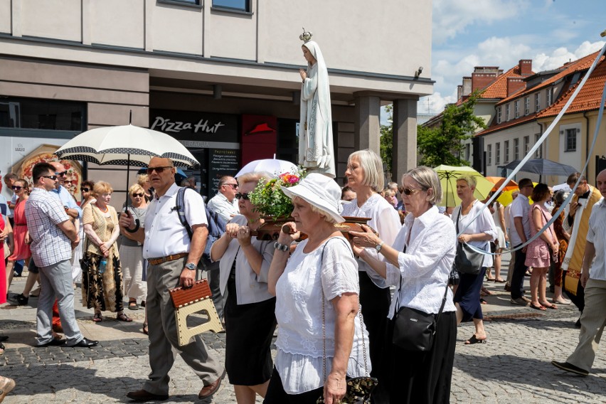 Tradycyjna procesja na Boże Ciało jednak przejdzie przez...