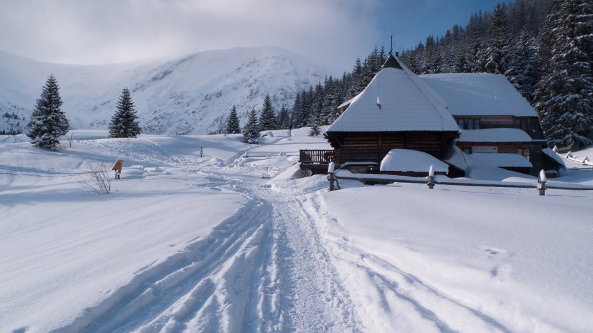 Przygotowaliśmy listę 11 najlepszych szlaków na zimowe...