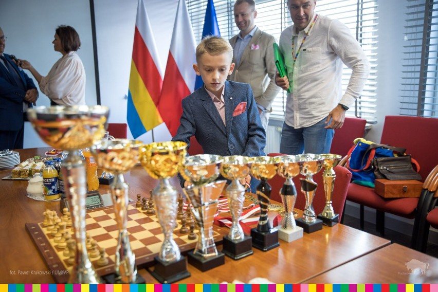 Ośmioletni szachista Alek Dziełak pojedzie do Gruzji na Mistrzostwa Świata Juniorów