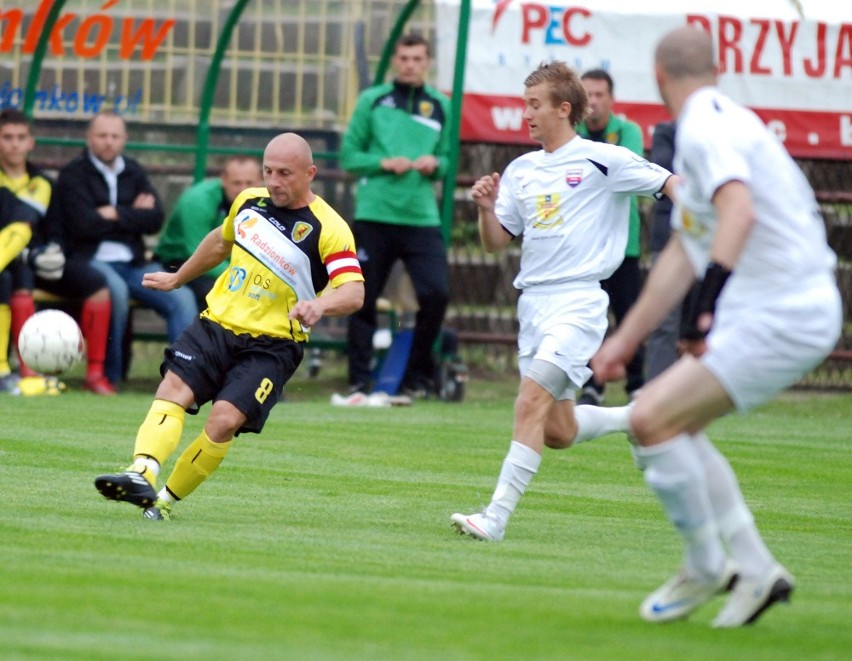 Ruch Radzionków - Kolejarz Stróże 1:1