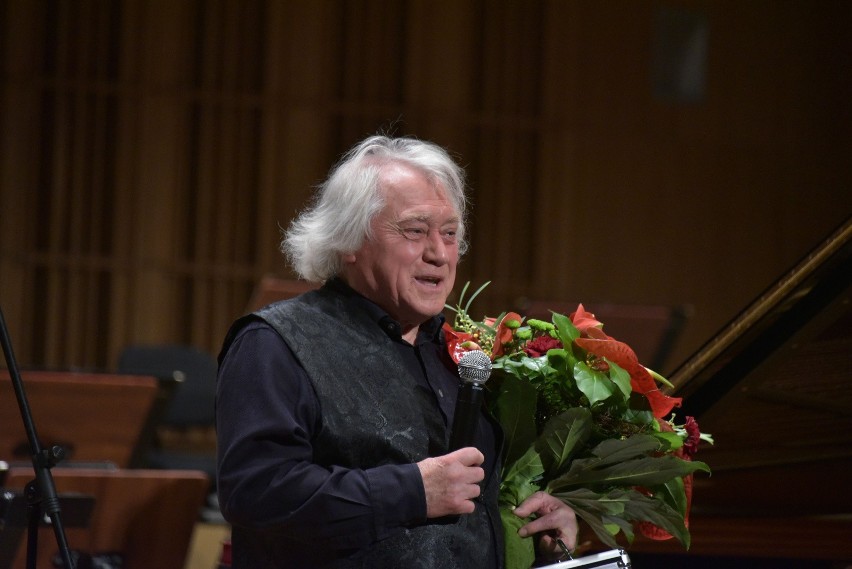 Jerzy Maksymiuk i jego żona są bohaterami filmu "Koncert dla...