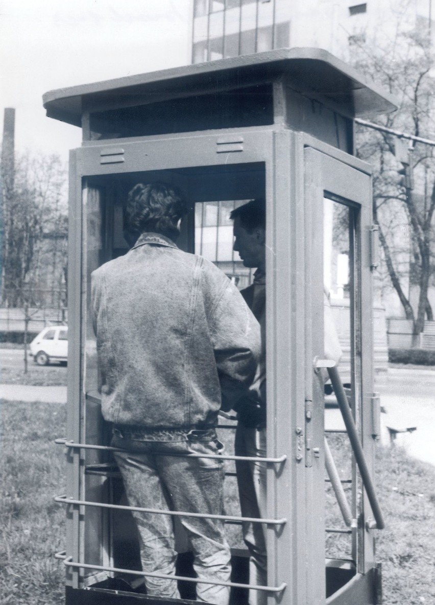 Ostatnia taka budka telefoniczna. Wszystkie idą do likwidacji