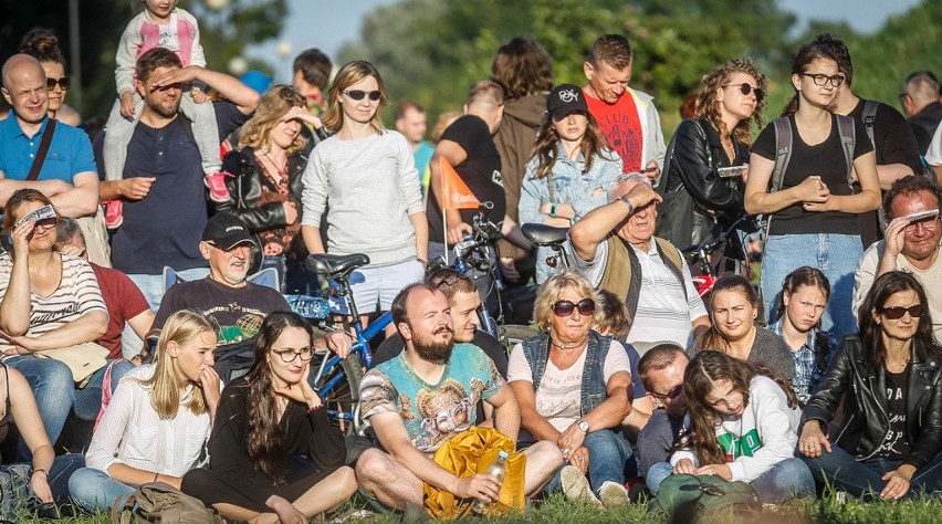 Międzynarodowy Festiwal Teatrów Plenerowych i Ulicznych FETA...