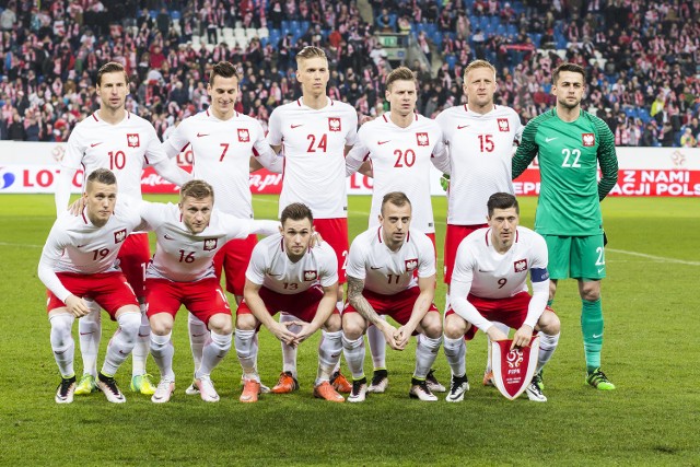 Prezentowana na zdjęciu jedenastka biało - czerwonych jest według branżowego portalu www.transfermarkt.de warta 155 milionów euro