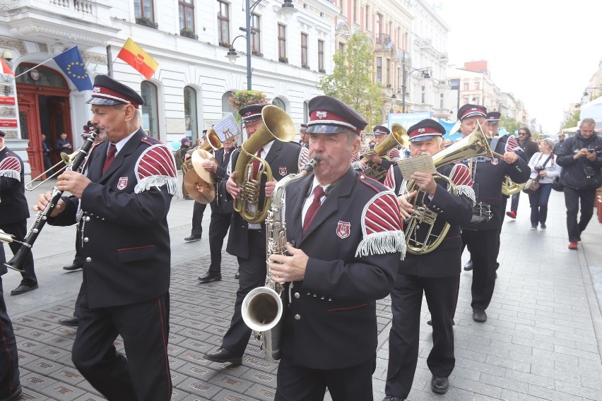 Ulicami Łodzi przeszedł Marsz Pokoju. Tak uczczono Międzynarodowy Dzień Pokoju