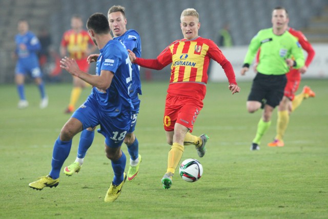 02.11.2015 r. kielce. kolporter arena. korona kielce - termalica bruk-bet nieciecza 0:1 (0:1). fot. lukasz zarzycki / echo dnia / polska press