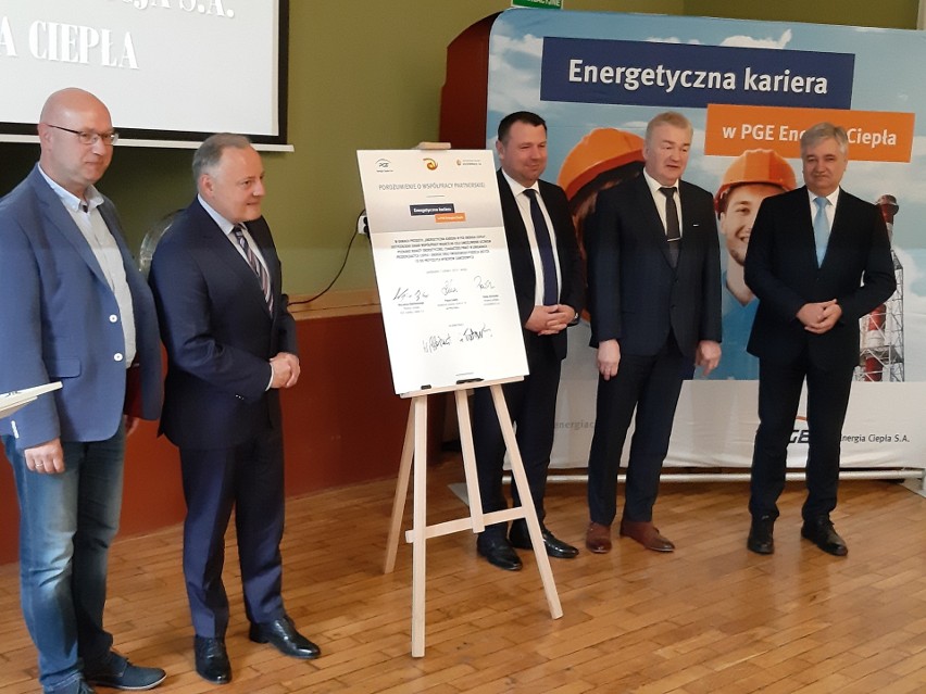 PGE Energia Ciepła zainaugurowała ogólnopolski projekt „Energetyczna Kariera” skierowany do uczniów szkół średnich o profilu technicznym
