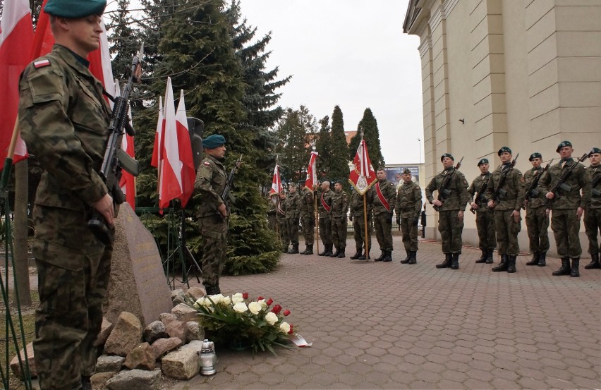 W Inowrocławiu, 12 kwietnia, odbyły się obchody 79. rocznicy...