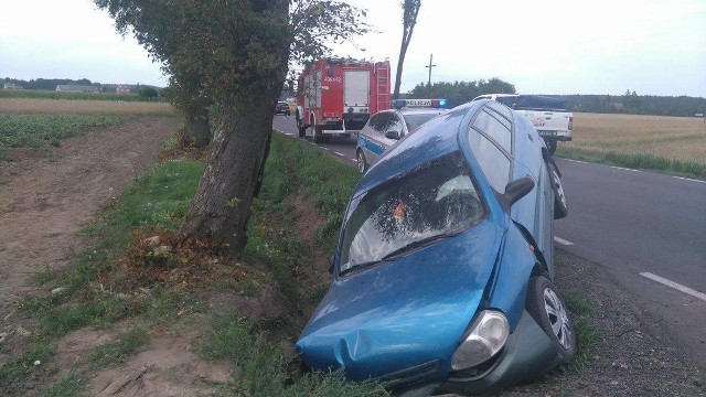 Dziś po godzinie 16 na drodze krajowej nr 65 miedzy Boguszami a Grajewem doszło do wypadku drogowego.