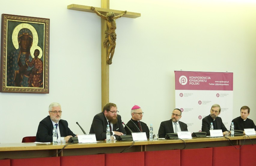 15.07.2016 warszawa episkopat polski konferencja ' papiez...
