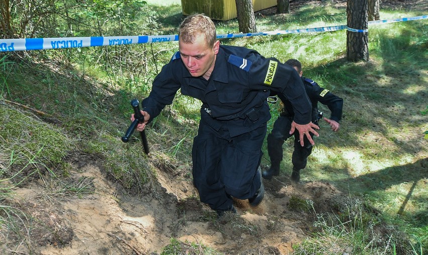 Wzięli w nich udział policjanci, pełniący służbę patrolową...