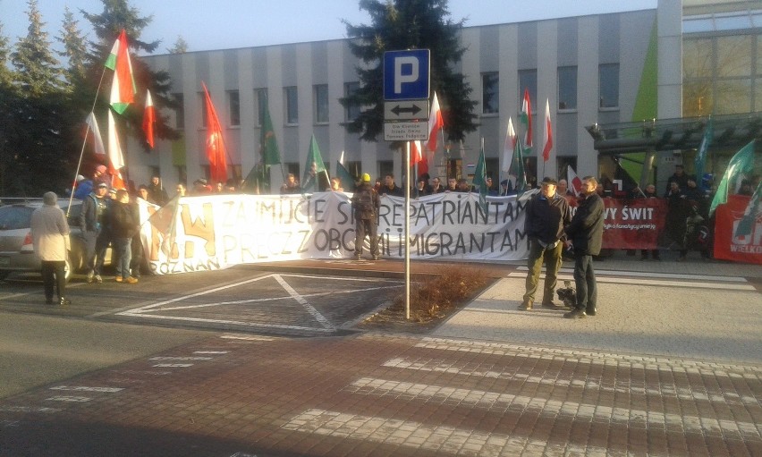 Tarnowo Podgórne: Protest przeciw uchodźcom