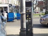 Kraków. Kolizja samochodu osobowego z tramwajem na ul. Kalwaryjskiej
