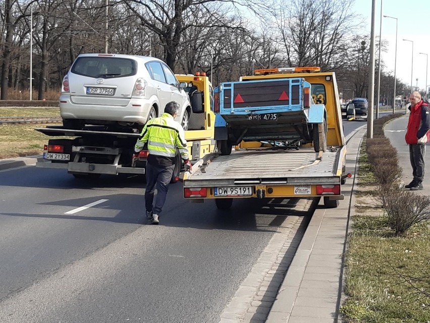 Dla pojazdów można będzie pozyskiwać informacje o...