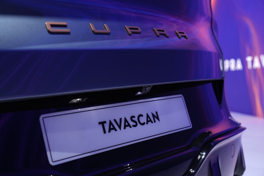 CUPRA Tavascan to nowy bezemisyjny model, który wywodzi się...