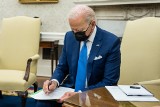 Joe Biden podpisał ustawę o kontroli broni. Ma ona „ratować życie”