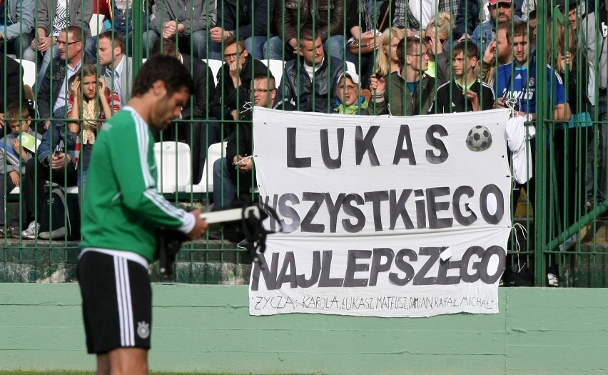 4.06.2012, Gdańsk: Lukas Podolski podczas treningu...