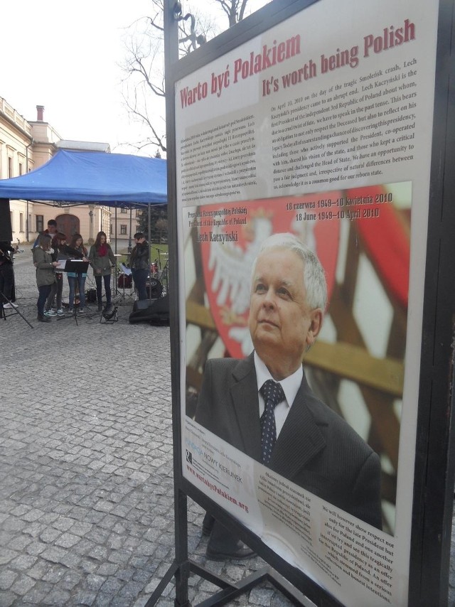 Wystawa o Lechu Kaczyńskim w Parku Habsburgów w Żywcu