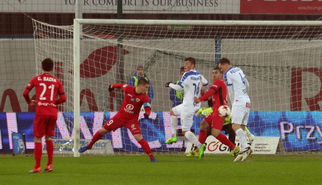 Piast Gliwice przegrał z Lechem Poznań 0:3