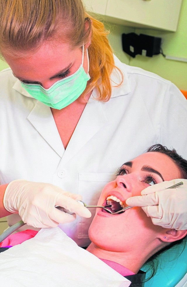 Nie unikaj wizyt u dentysty, bo zdrowie zębów jest ważne