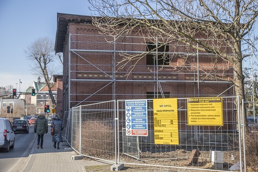 W ścisłym centrum Rybnika powstają nowe mieszkania.