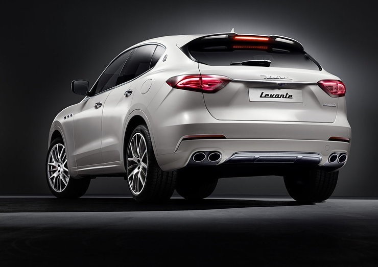 Maserati Levante ma do zaoferowania m.in. inteligentny napęd...