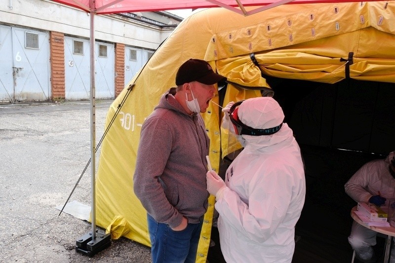 Stanęły kopalnie, w tym Piast i Ziemowit. Górnicy poszli na postojowe. Rząd zaostrza walkę z epidemią koronawirusa na Śląsku