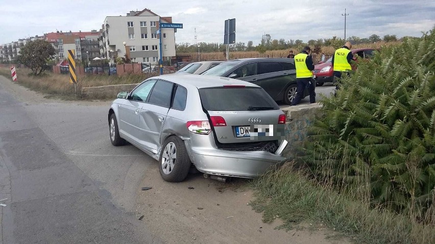 Wypadek radiowozu we Wrocławiu. Ranne maleńkie dziecko