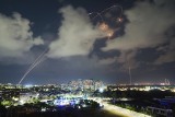 Izraelska Żelazna Kopuła może nie wytrzymać rakietowej nawałnicy wroga
