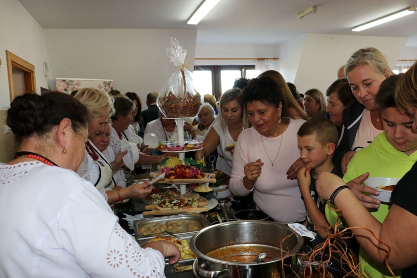 Podhale: Wyżerka po góralsku, czyli... konkurs potraw regionalnych w Murzasichlu [ZDJĘCIA]